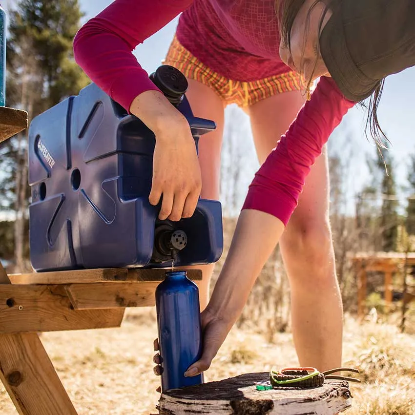LifeSaver Portable Water Filter Jerry Can 20L (Dark Blue)